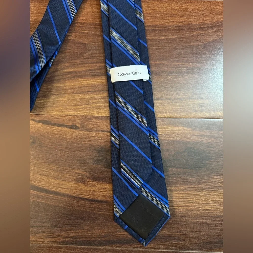 CALVIN KLEIN Blue and Black Striped Tie